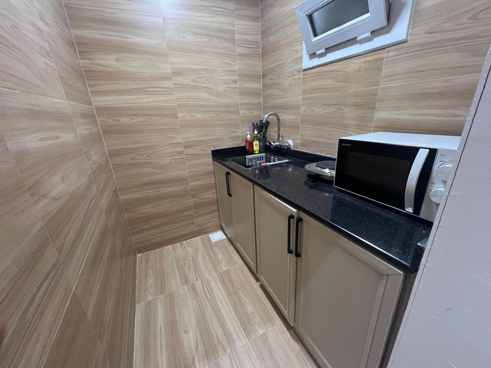 Luxury Wadi Front 2,3,5 Apartment Nizwa