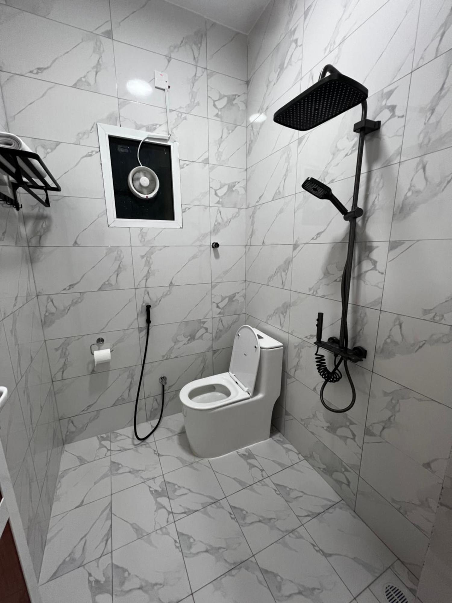 Luxury Wadi Front 2,3,5 Apartment Nizwa